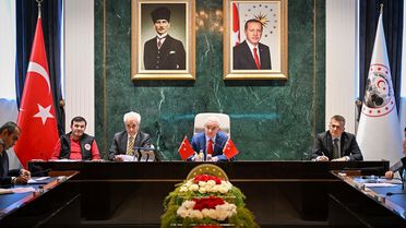 Vali Turan, Vatandaşlarla Buluştu