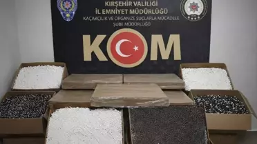 Kırşehir'de Kaçakçılık Operasyonu: 90 Bin Makaron Ele Geçirildi