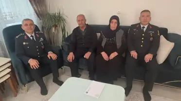 Jandarma Şehit Ailelerini Ziyaret Etti
