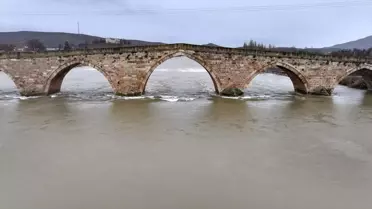 Kızılırmak'ta Su Seviyesi Yükseldi