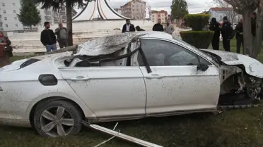 Beyşehir'de Trafik Kazası: Sürücü Yaralandı