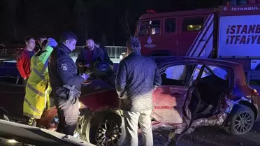 Küçükçekmece'de Trafik Kazası: 2 Yaralı