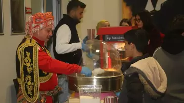 Kula'da Ramazan Etkinliği: Aşık Atışması Yapıldı