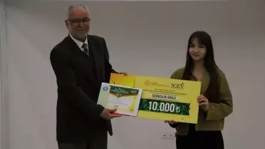 Kütahya'da Resim Yarışması Ödül Töreni