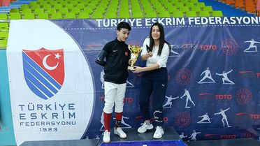 Mert Alperen Pamukçu Altın Madalya Kazandı