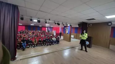 Artuklu'da Öğrencilere Trafik Eğitimi