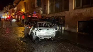 Artuklu'da Otomobil Yandı