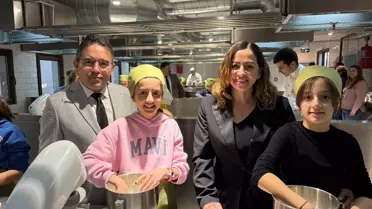 Öğrencilerden Gazilere Ramazan Pidesi