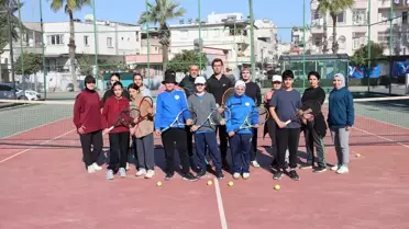 Mersin'de Gençler için Tenis Kursu
