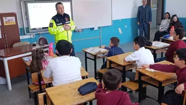 Merzifon'da Öğrencilere Trafik Eğitimi