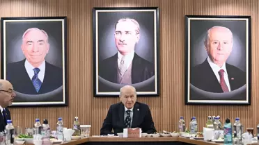 Bahçeli Ülkü Ocakları'nı Ziyaret Etti