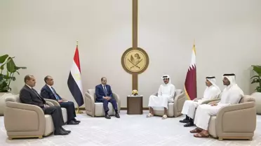 Sisi, Katar'ı Ziyaret Etti