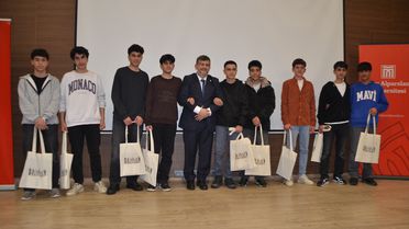 Muş'ta 'Vakıf İnsan' Yarışması Düzenlendi