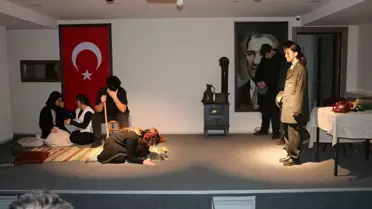 İstiklal Marşı'nın Kabulü Of’te Kutlandı