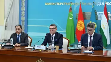 Afganistan Temsilcilerinden Astana'da Toplantı