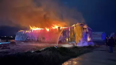 Osmaniye'de Kağıt Fabrikasında Yangın