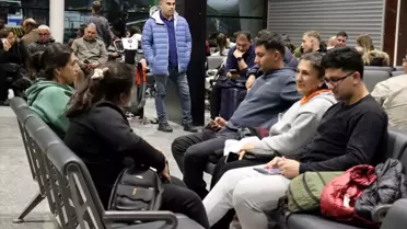 Özbekistan'da misafir edilecek depremzedeler Hatay'dan uğurlandı