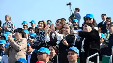 Özbekistan'da Nevruz Bayramı Coşkusu