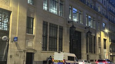 Paris'te Banka Saldırı Girişimi