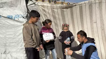 Gazze'de Ramazan İftar Paketi Dağıtımı Başladı