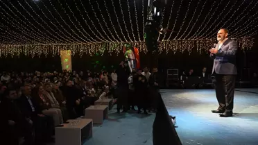 Dursun Ali Erzincanlı Ramazan'da Selimiye Meydanı'nda Şiir Seslendirdi