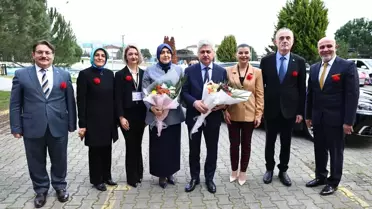 Sanatın Diliyle Değerlerimiz Sergisi Açıldı