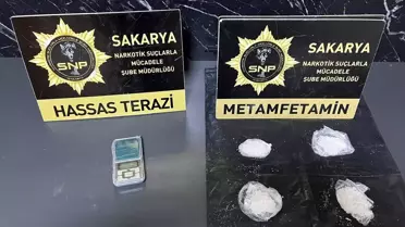 Sakarya'da Uyuşturucu Operasyonu: 2 Tutuklama
