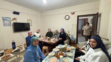 Salıpazarı'nda şehit ve gazi ailelerine ziyaret