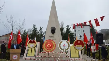 Samsun'da Çanakkale Deniz Zaferi'nin 111. yıl dönümü kutlandı