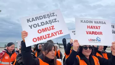 Kadın Dayanışması İçin Yürüyüş Düzenlendi