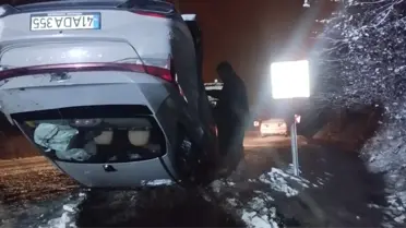 Samsun'da Otomobil Devrildi: 4 Yaralı