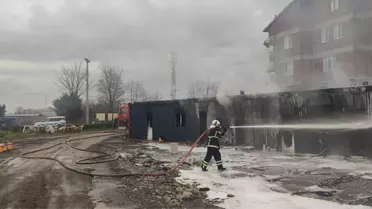 Samsun'da Şantiye Deposunda Yangın