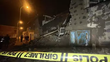 Şanlıurfa'da çöken boş evin yanındaki 3 ev tedbiren tahliye edildi