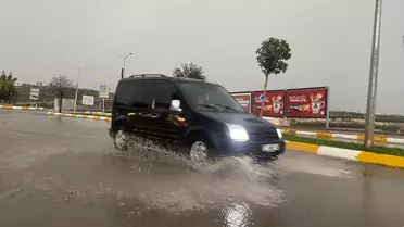 Şanlıurfa'da Sağanak Yağış Zorluk Yarattı
