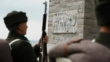 Şehitler Abidesi'nde Çanakkale Deniz Zaferi'nin 111. yıl dönümü dolayısıyla tören düzenlendi