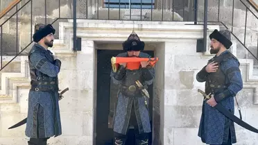 Alaaddin Camisi'nde Saygı Nöbeti