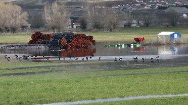 Hafik'te Tarım Arazilerinde Su Birikintileri