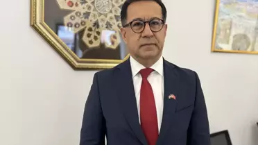 Letonya'dan Ebru Sanatı Sergisi Açıldı