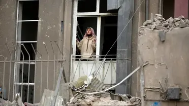 Tahran'da Evler Yıkıldı, 100 Aile Etkilendi