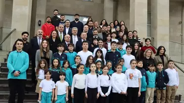 Oktay Azerbaycan'da Görüşmelerde Bulundu