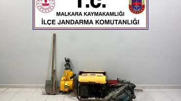 Malkara'da İzinsiz Kazı Yapan 3 Şüpheli Yakalandı
