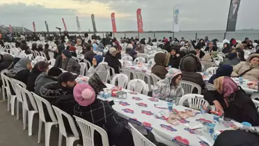 Tekirdağ'da 8 Bin Kişi İftar Açtı