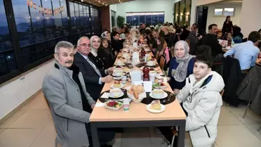 Vali Soytürk, Koruyucu Aileler İle İftar Yemeğinde Buluştu
