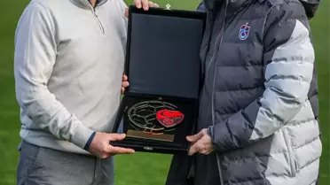 Fatih Tekke'ye Sosyal Sorumluluk Ödülü