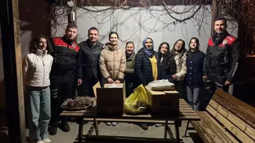 Tire'de Öğrencilerden Emniyete İftar Kumanyası