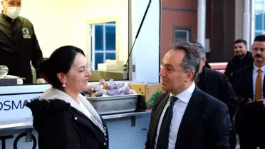 Rektör Yılmaz'dan Hastaneye Moral Ziyareti