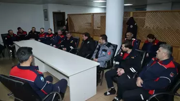 Başkan Yazıcıoğlu'ndan Pide İkramı