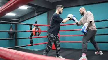 Boksör Ertören Kazayı Aştı, Ringlere Döndü