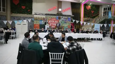 Siirt'te Aile İftarı Programı Düzenlendi