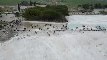 Pamukkale'de Bayram Yoğunluğu